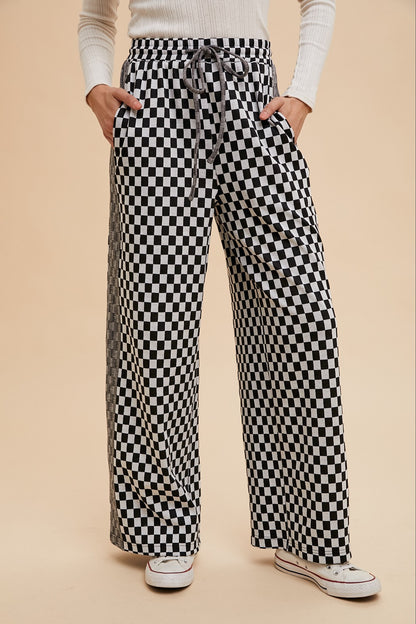 Checkered Pants - Black & White