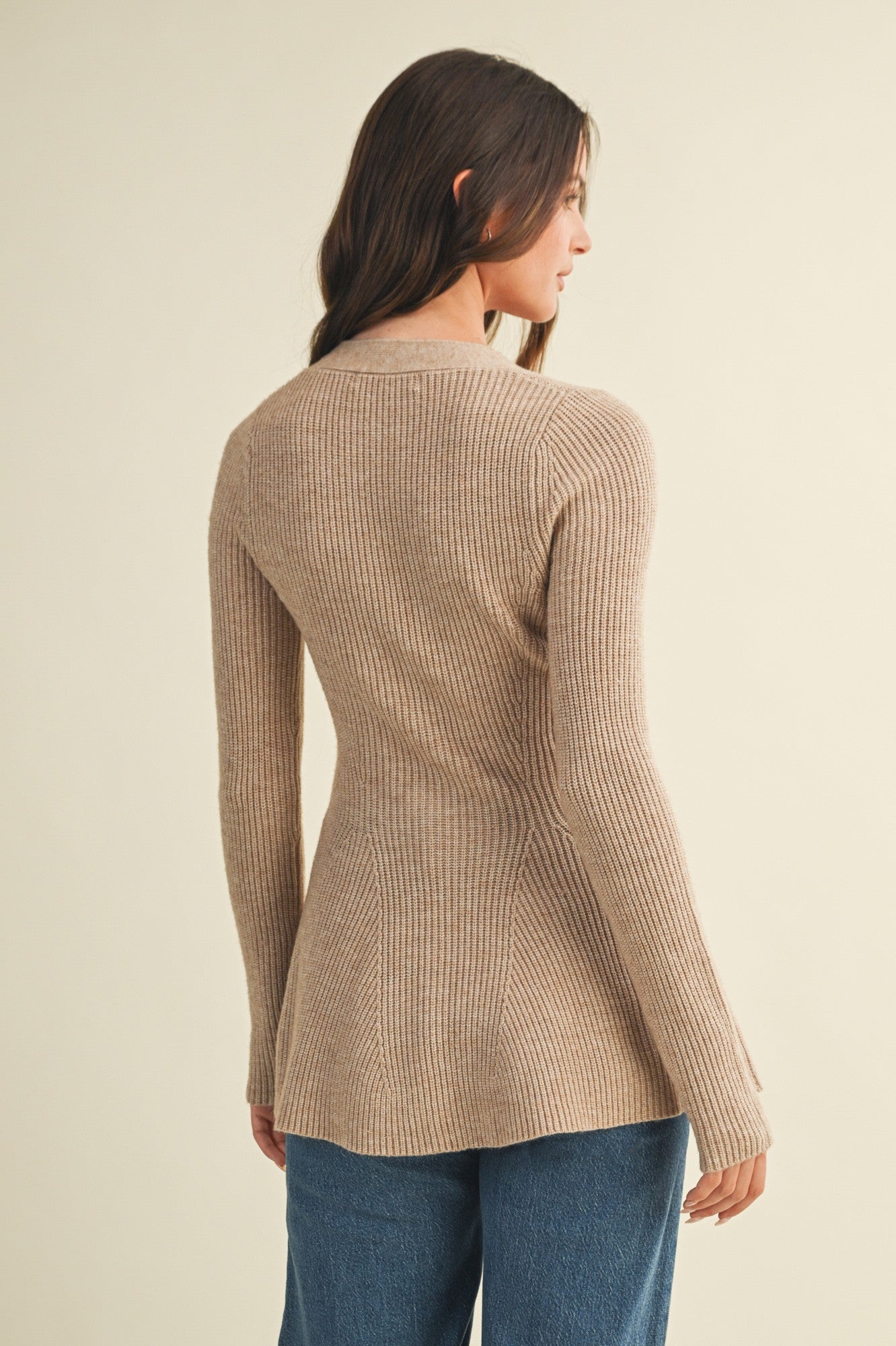 Hourglass Sweater - Wheat