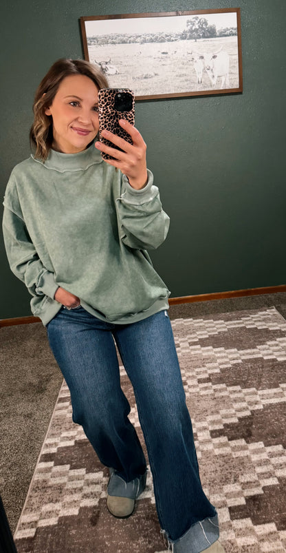 Vintage Mock Neck Sweatshirt