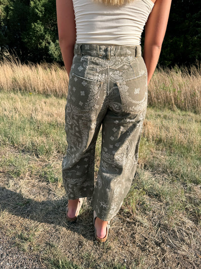 Paisley Printed Barrel Pants