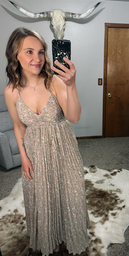 Pleated Floral Maxi Dress