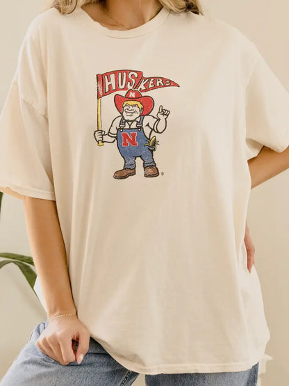 Husker Tee