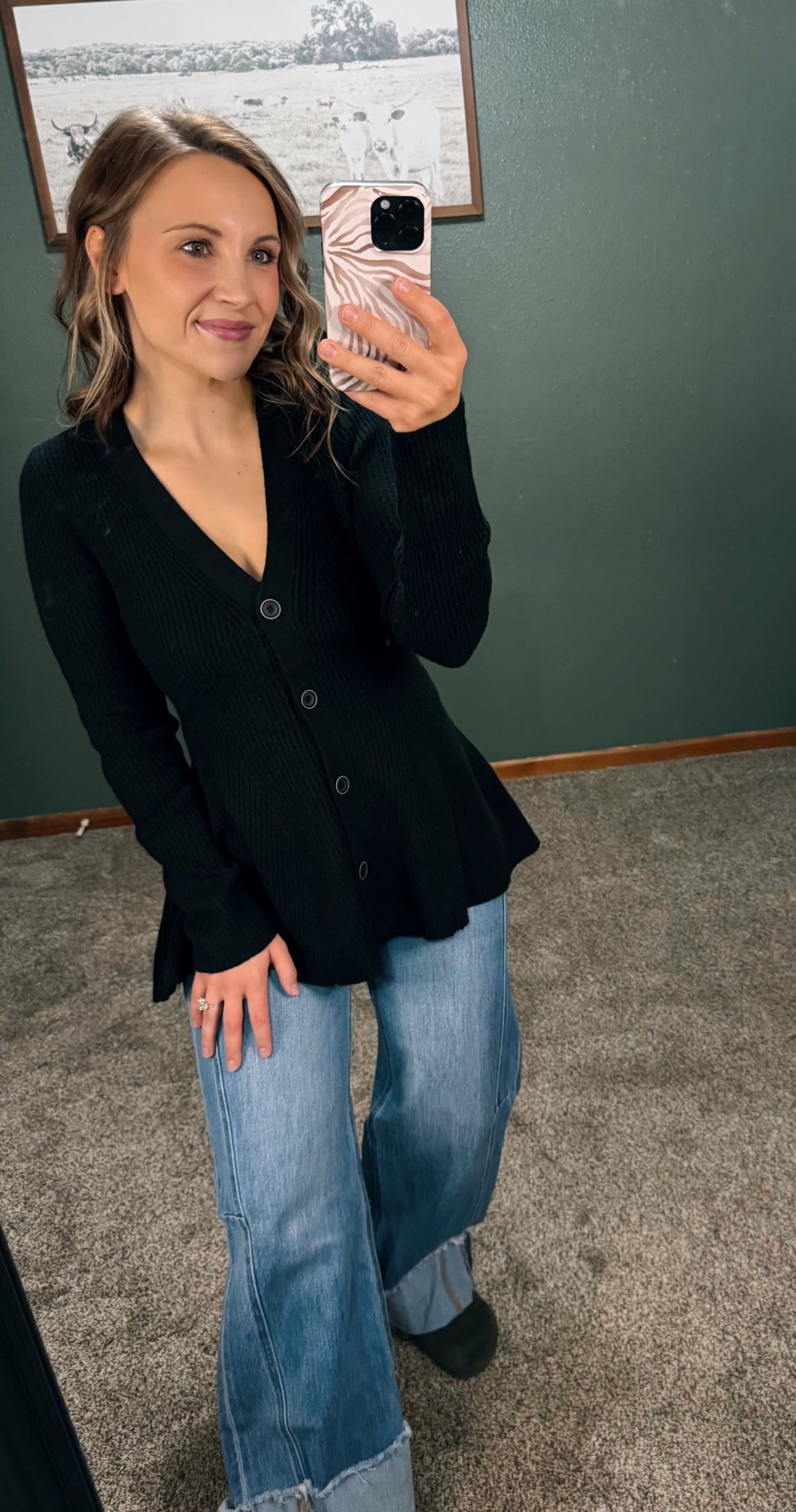 Hourglass Sweater - Black