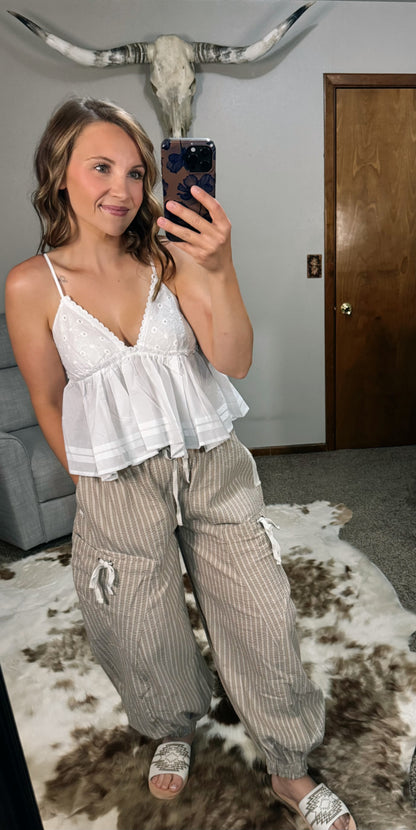 Lace Trim Ruffle Tank