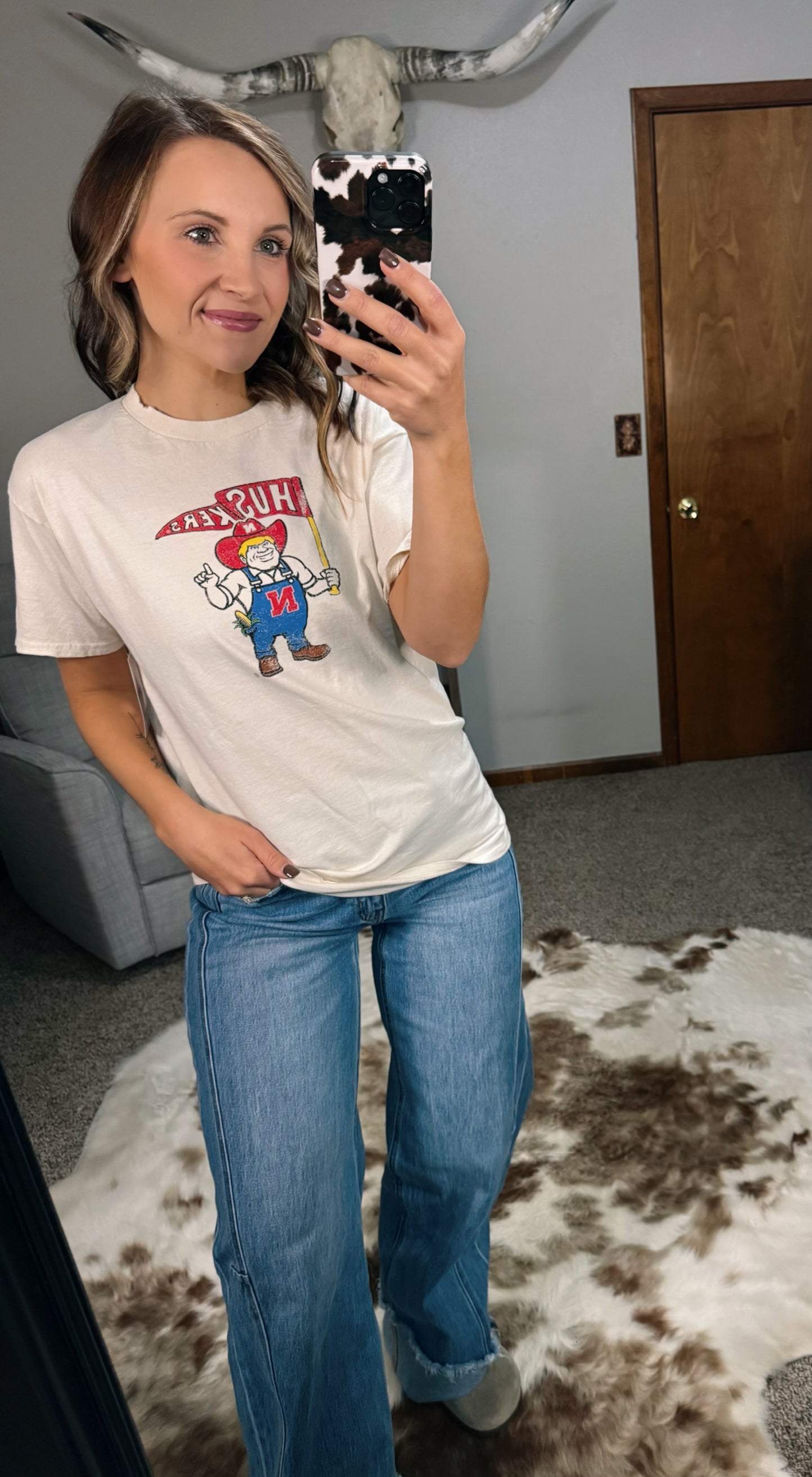 Husker Tee