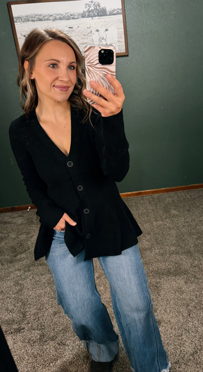 Hourglass Sweater - Black