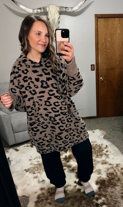 Leopard Wearable Blanket