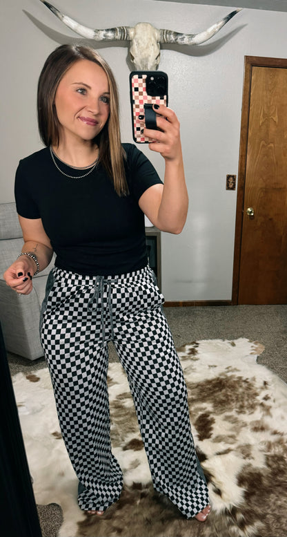 Checkered Pants - Black & White