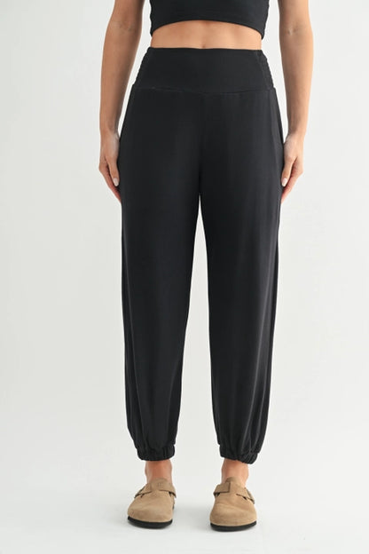 Brushed Hacci Lounge Jogger - Black
